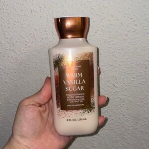 Bath & Body Works Warm Vanilla Sugar Nourishing Lotion NWT